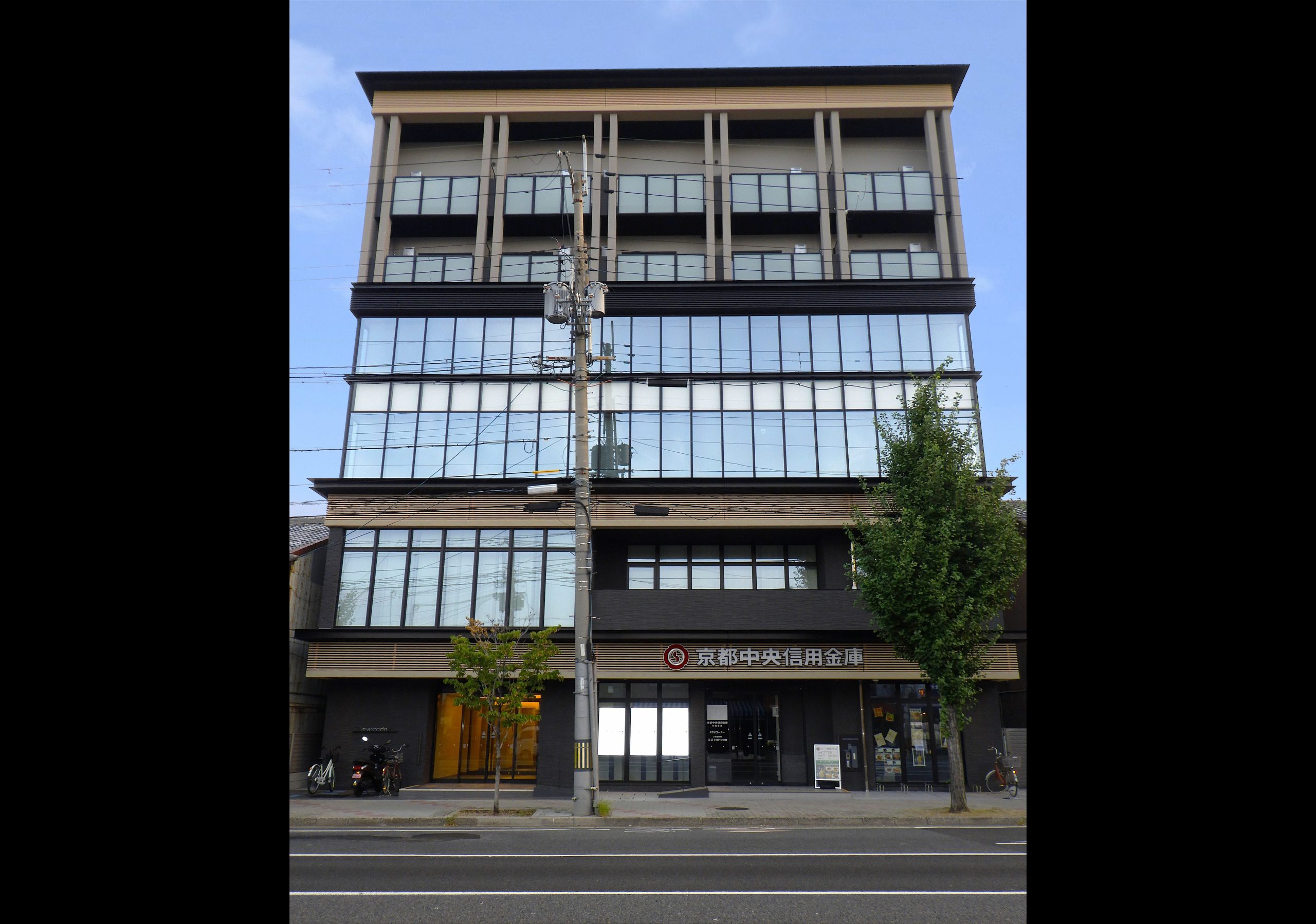 京都中央信用金庫市場支店新築工事